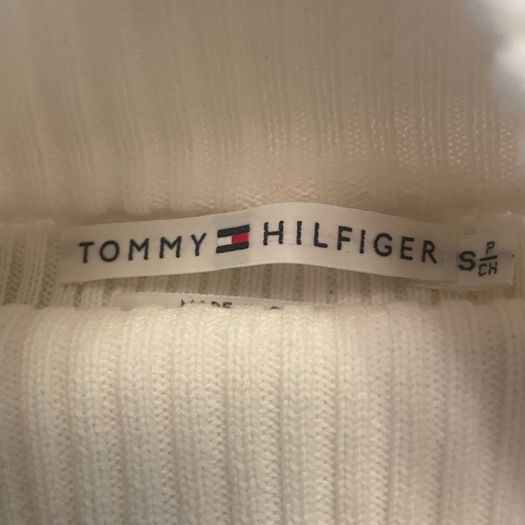 NWOT Tommy Hilfiger Mock Neck Sweater Stretch Navy and White Size S preppy - Picture 6 of 8